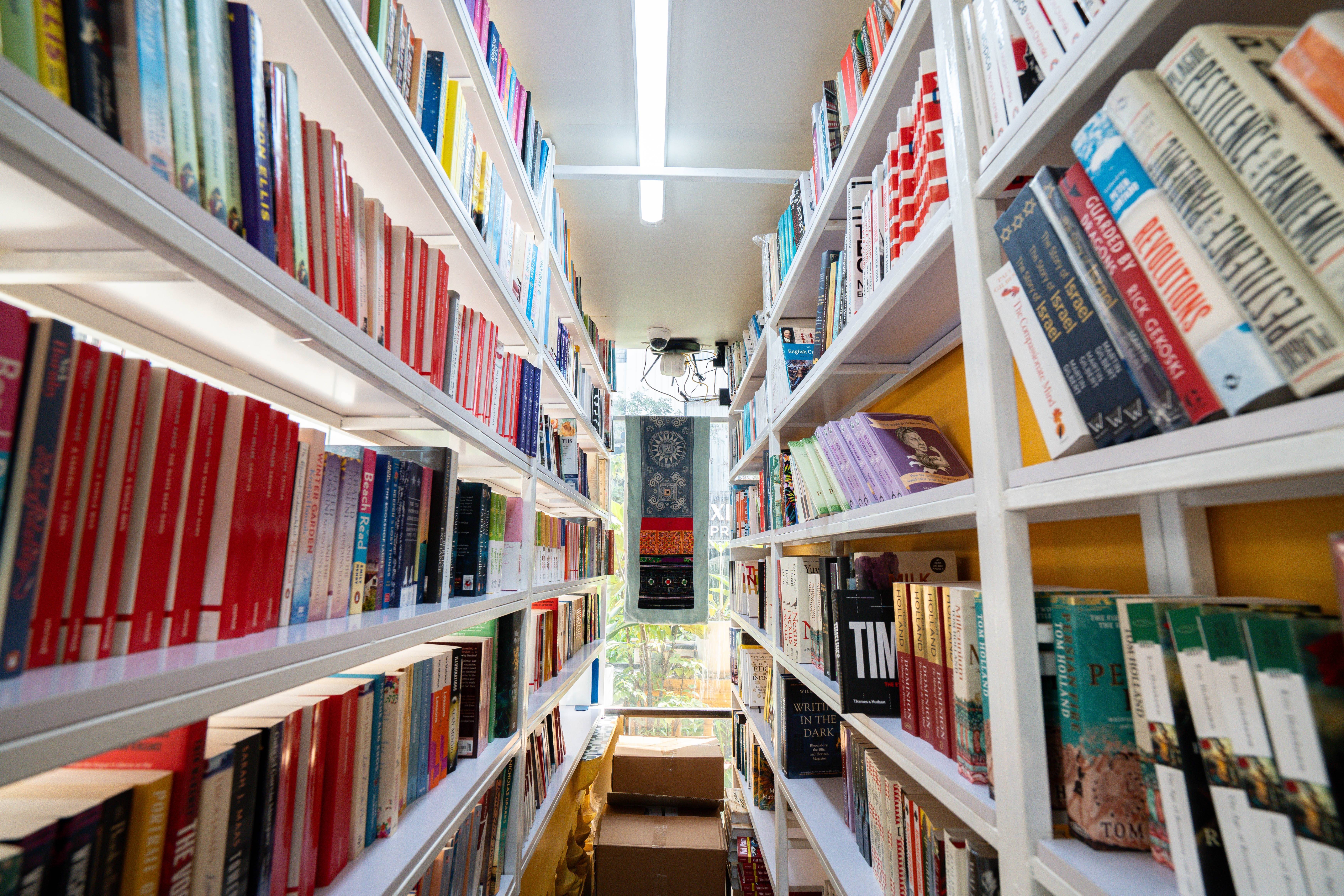 the bookworm hanoi ảnh 8 the bookworm hanoi anh 8