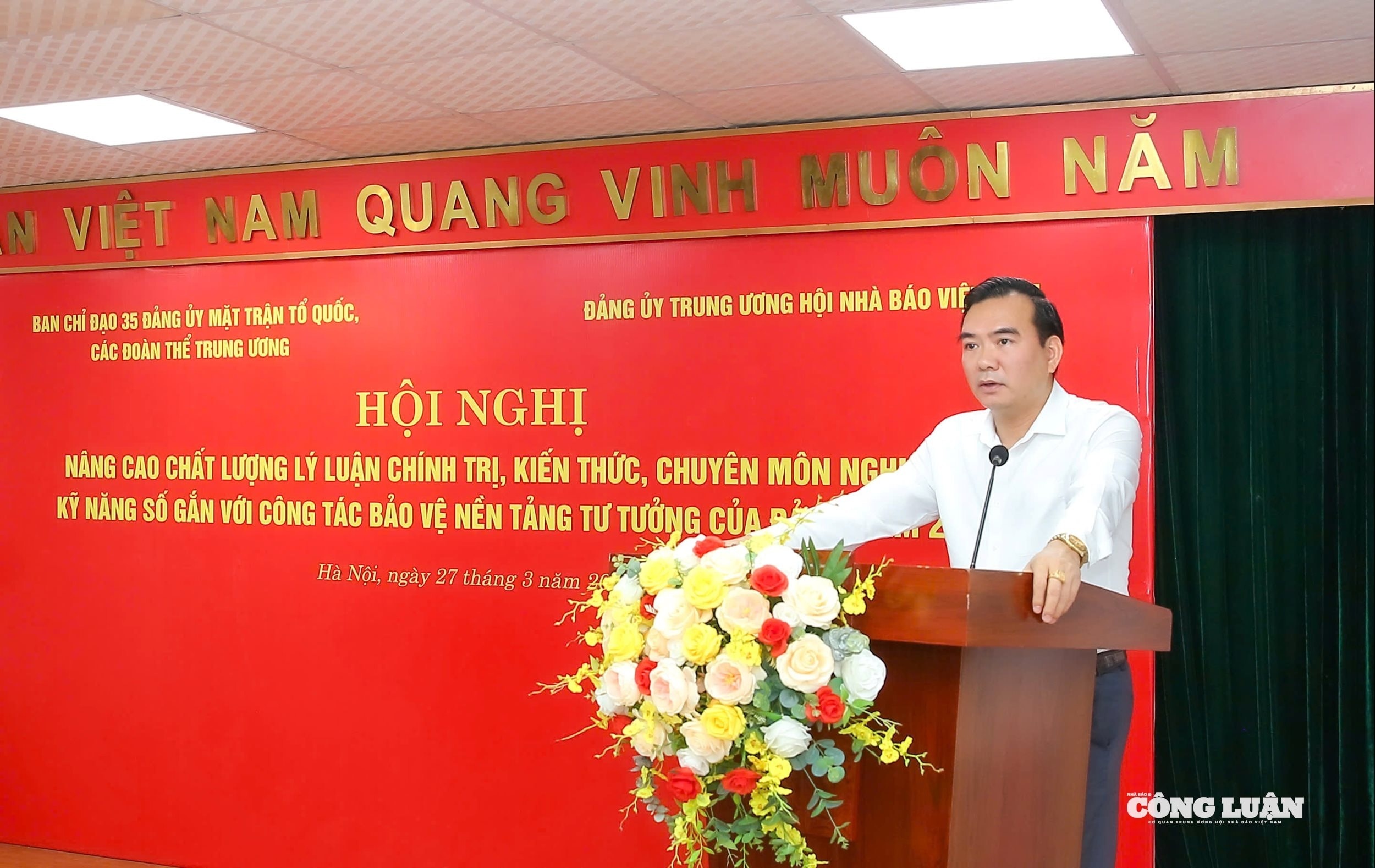 mat tran tu tuong anh 4