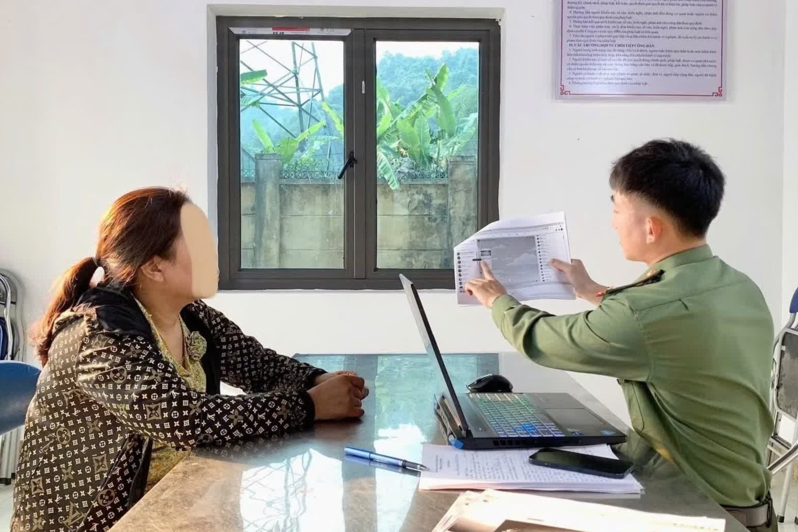 Xu phat cac nhom 'bao chot' giao thong voi hon 11.000 thanh vien hinh anh