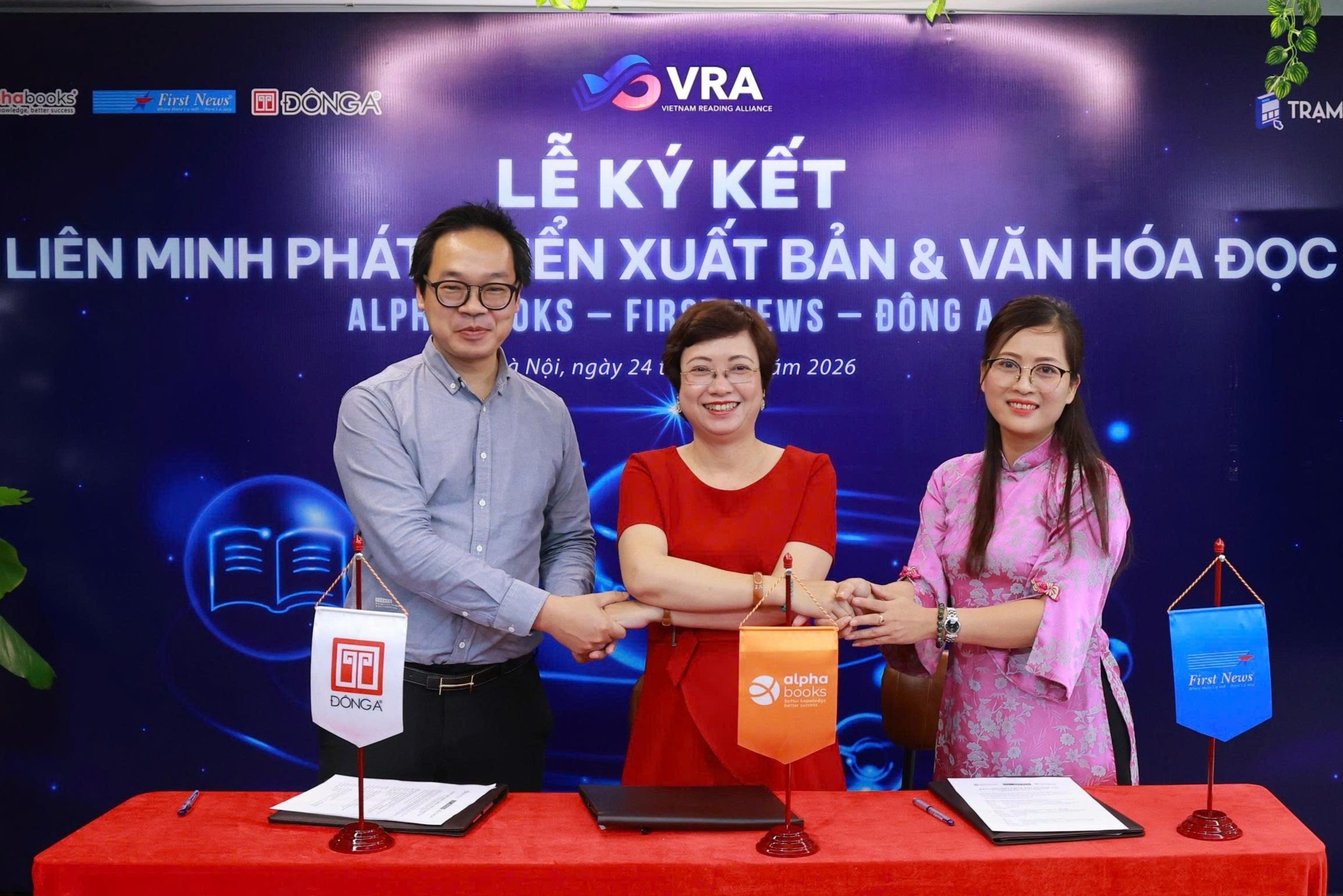 Thanh lap Lien minh Phat trien Xuat ban & Van hoa doc hinh anh