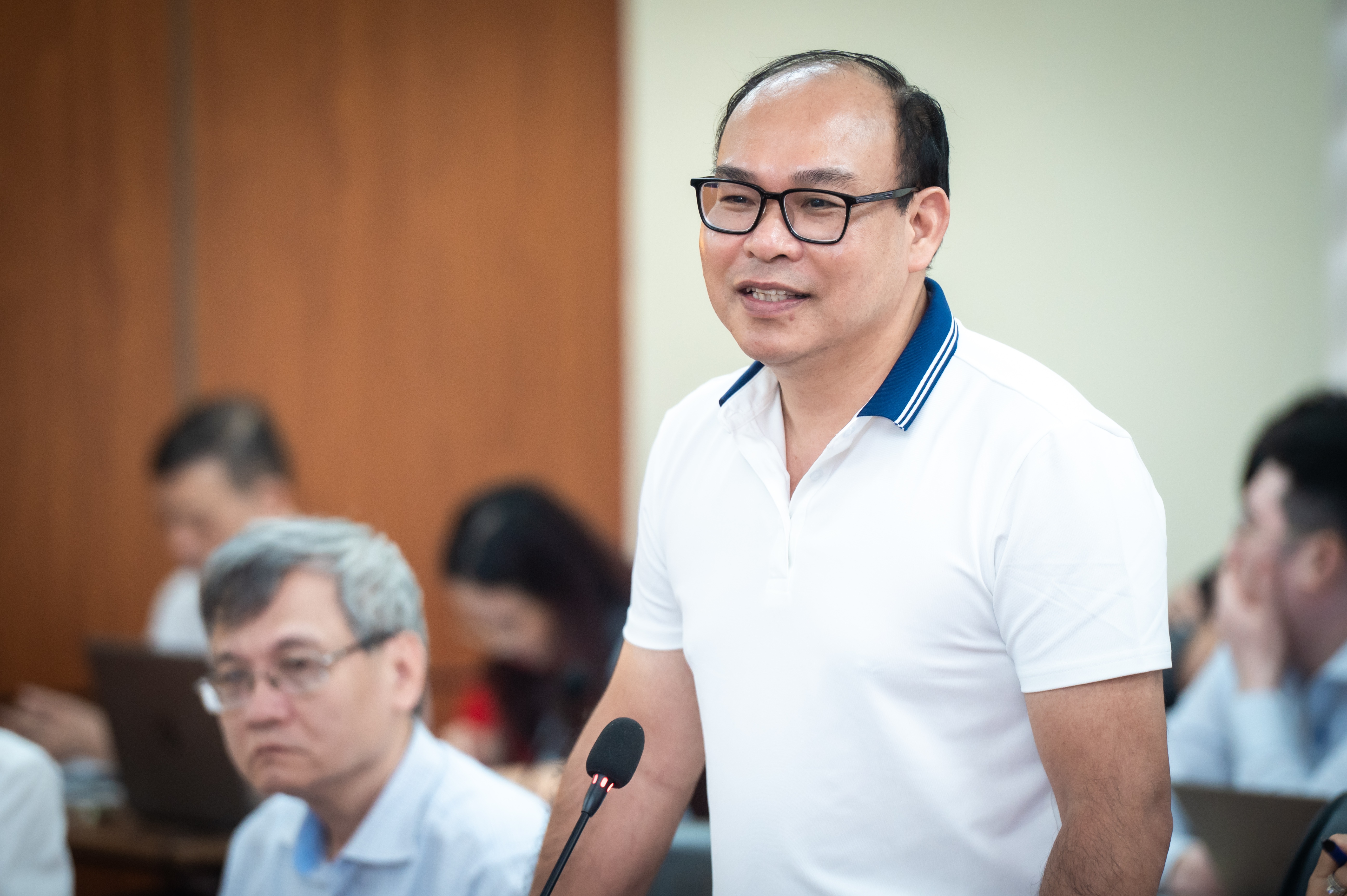 luat xuat ban anh 12