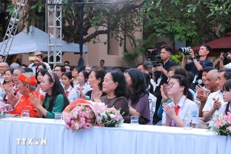 GIai thuong De men anh 4