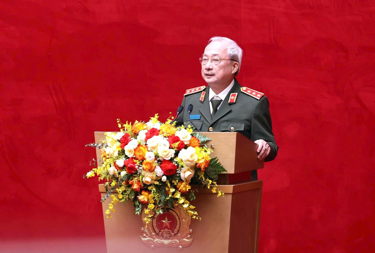 Hoi Xuat ban anh 1