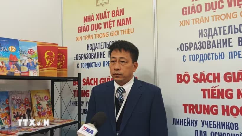 Hoi cho sach anh 1