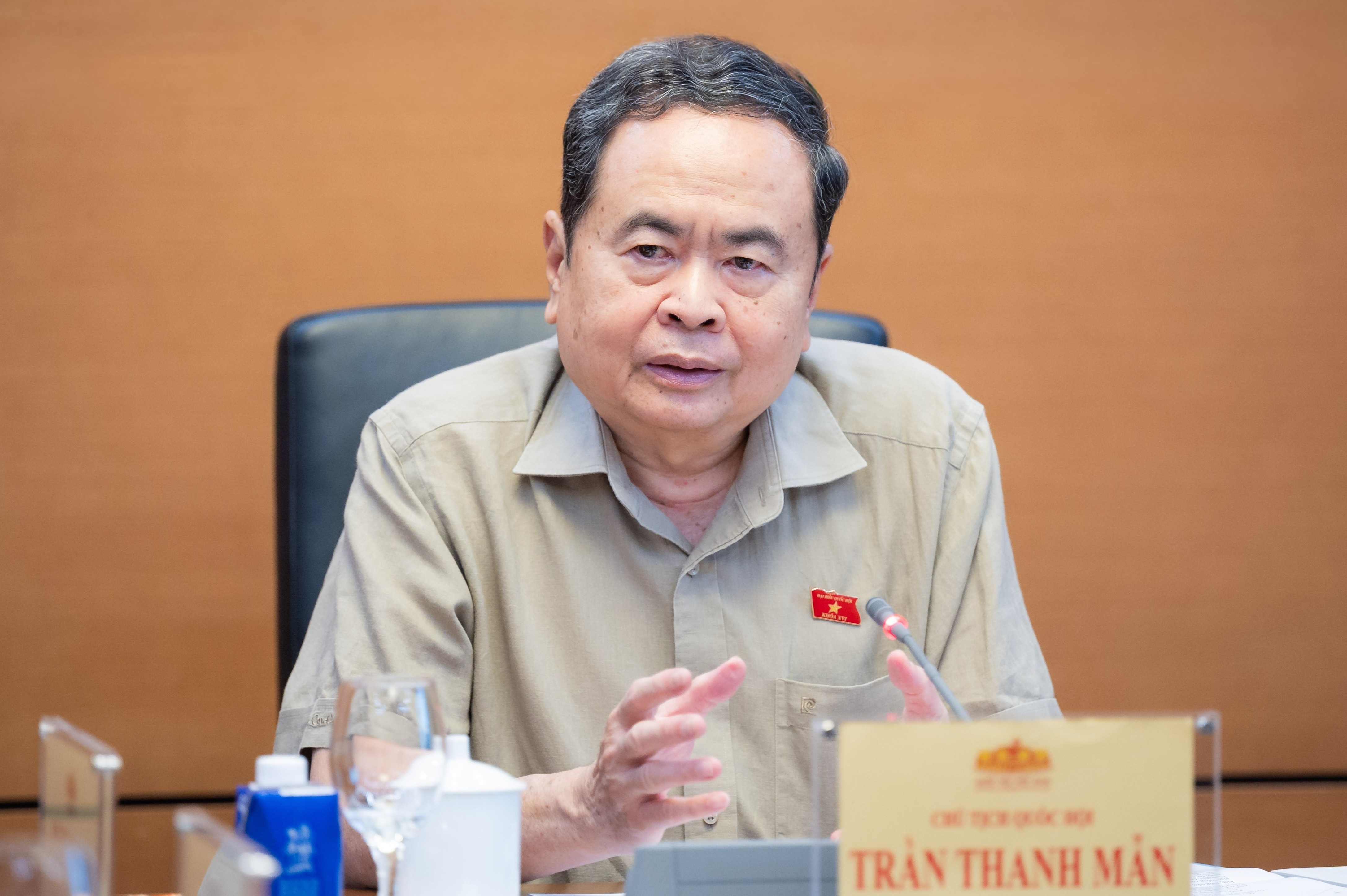 Khong de van ban long vong, xin y kien nhieu van khong chot phuong an hinh anh