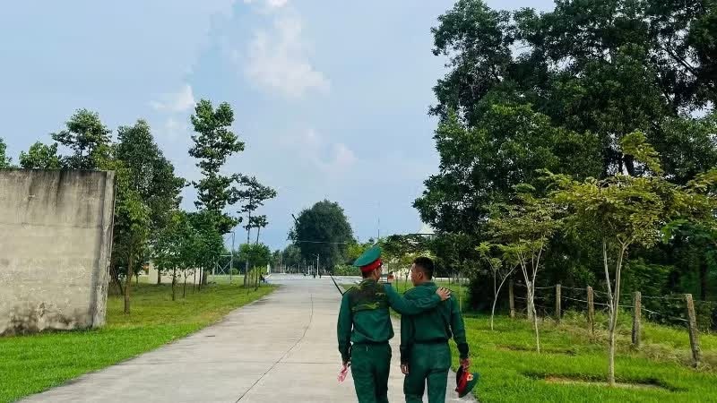 nguoi linh anh 5