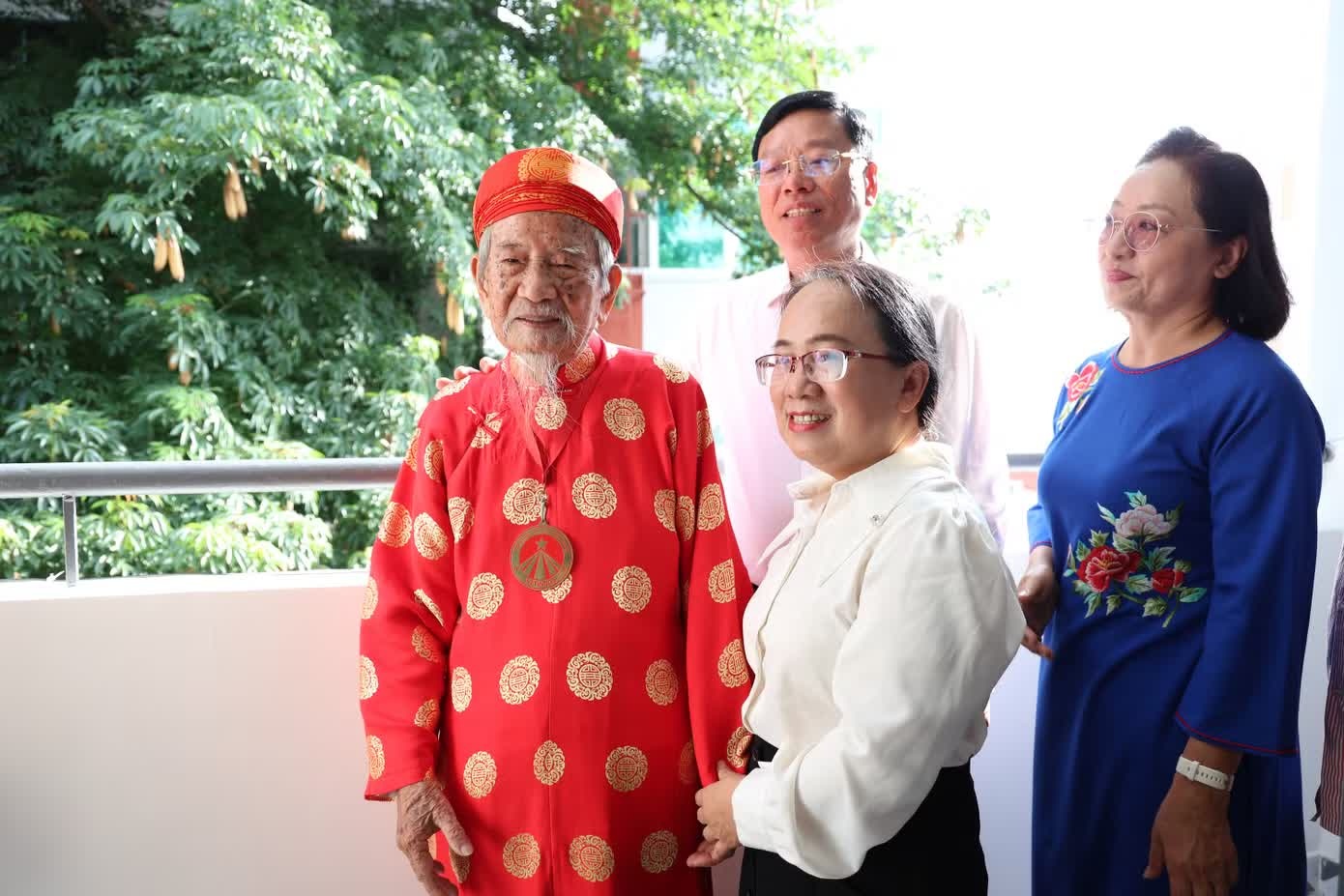 Nguyen Dinh Tu anh 7