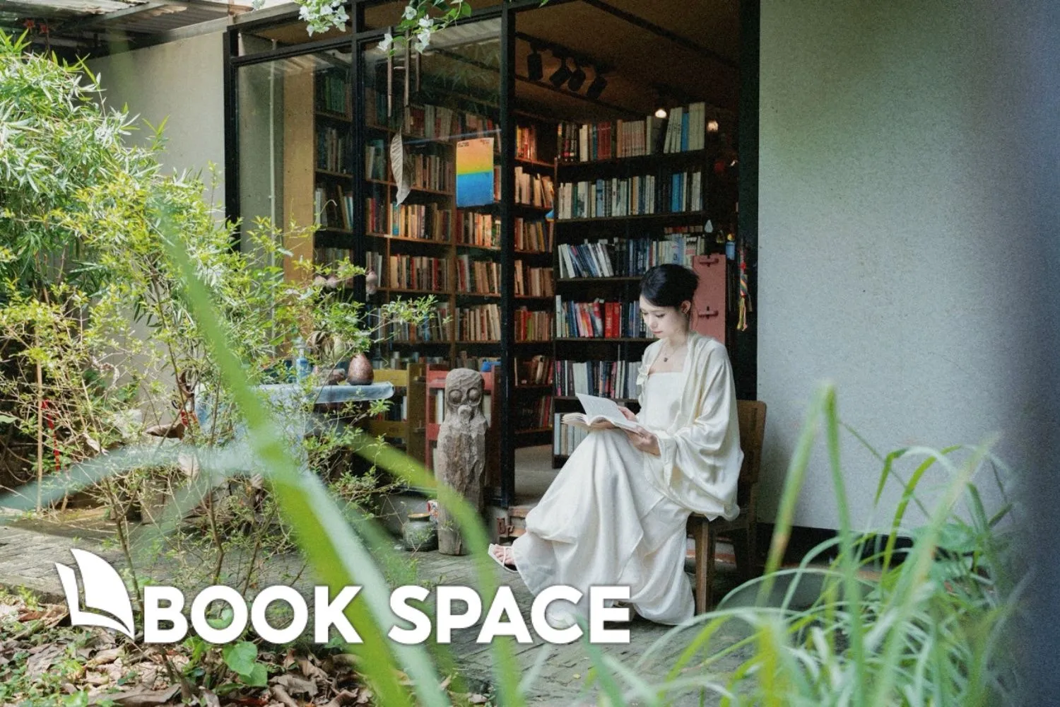 BOOK SPACE hinh anh