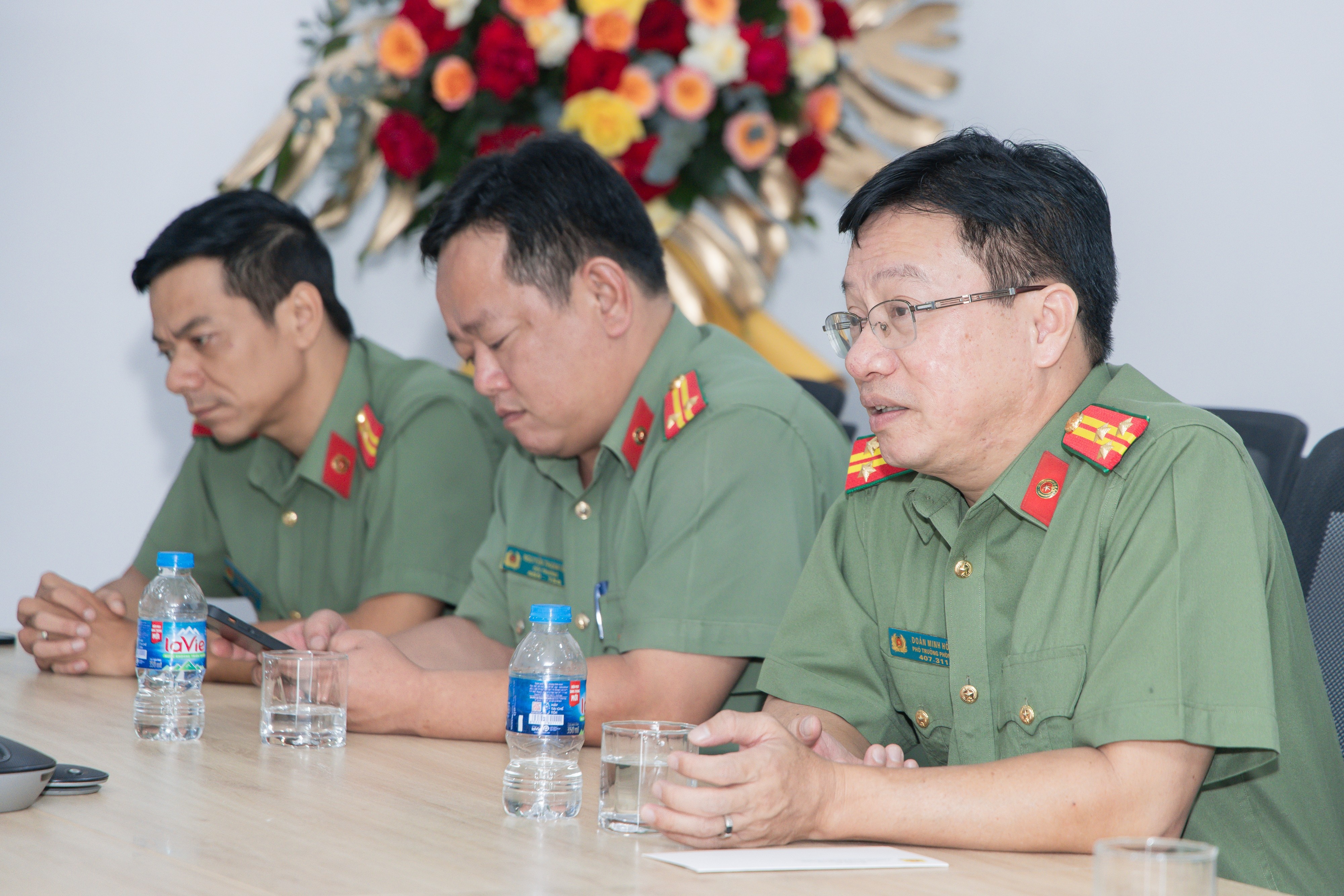 hội xuất bản ảnh 4