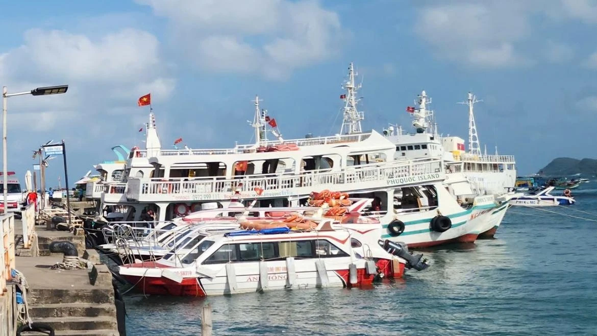 Siết chặt vận tải đường thủy sau tai nạn lật ca nô ở Phú Quốc