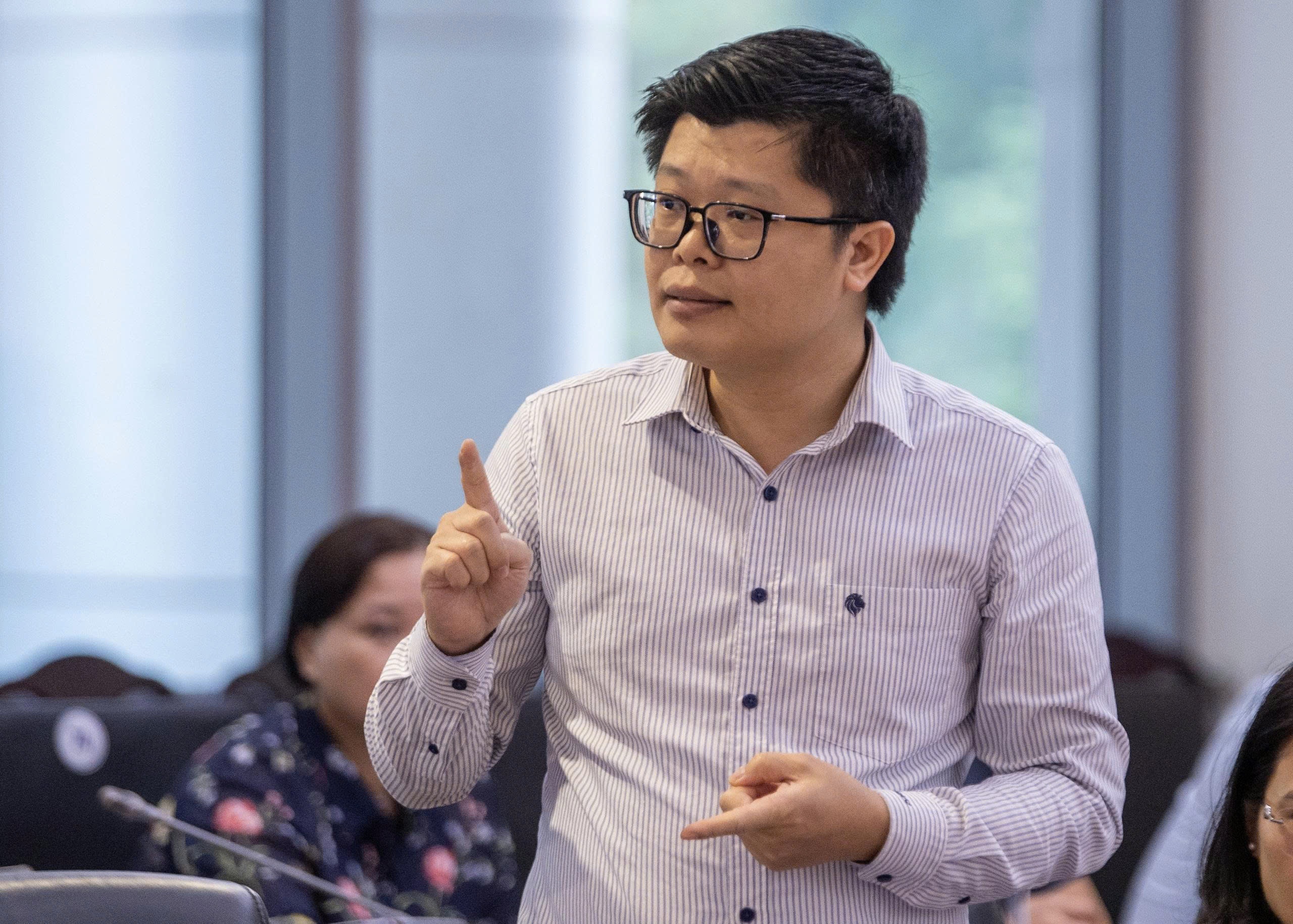 tập đo&agrave;n xuất bản ảnh 9