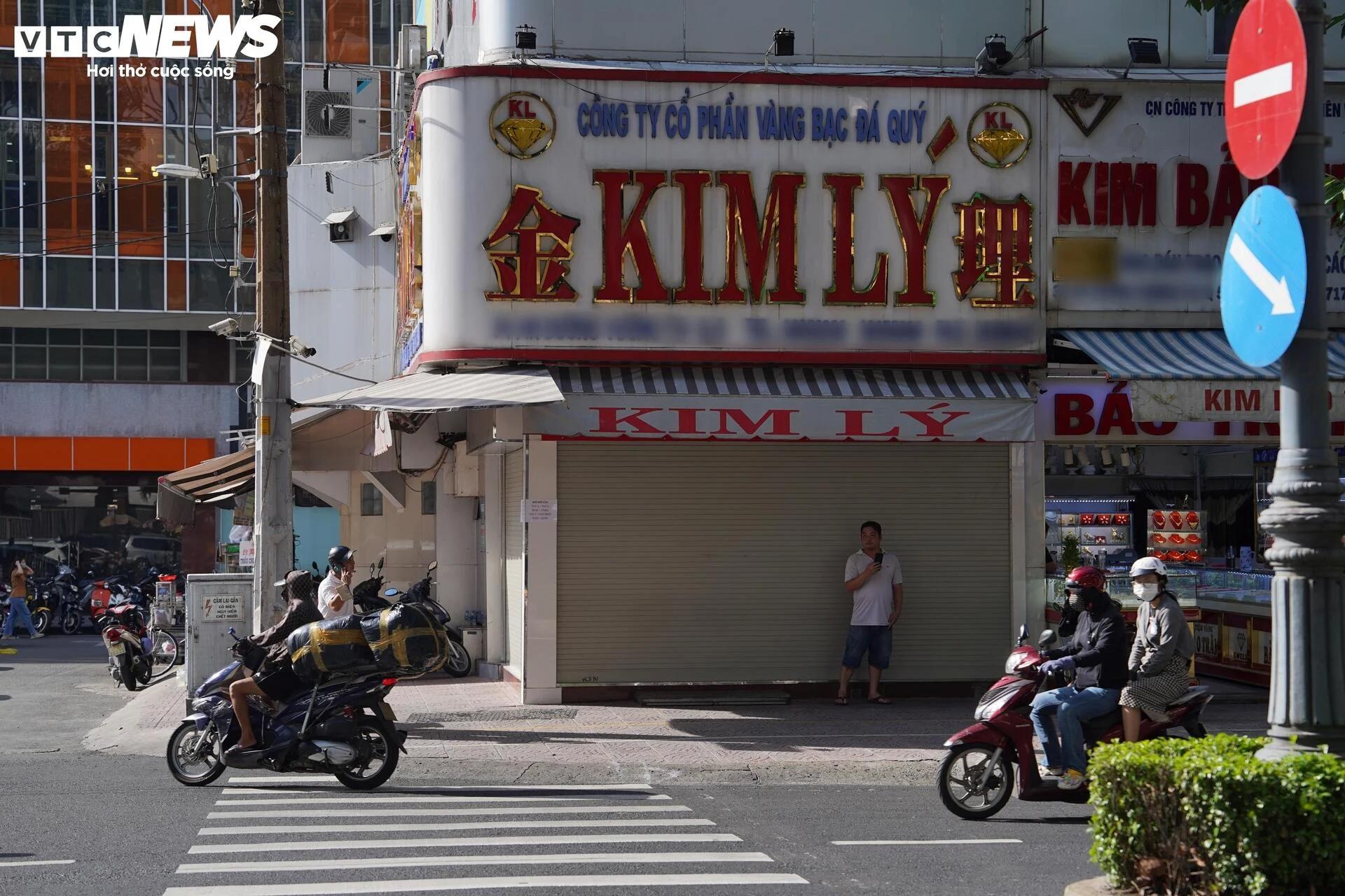 kim l&yacute; ảnh 7