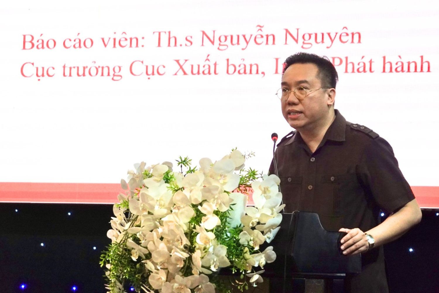 xuất bản ảnh 2