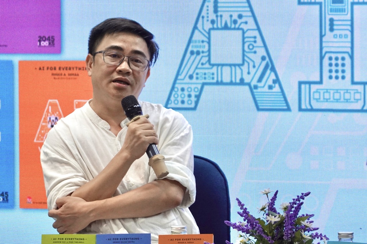 'Cẩn thận với thứ do AI sinh ra, vì sản phẩm đó chỉ ở mức trung bình'