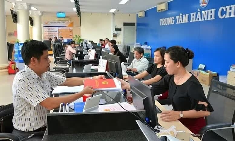 thủ tục h&agrave;nh ch&iacute;nh ảnh 1