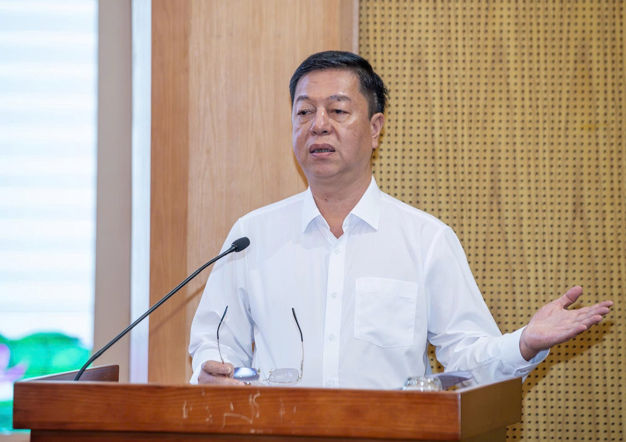 xuất bản ảnh 5