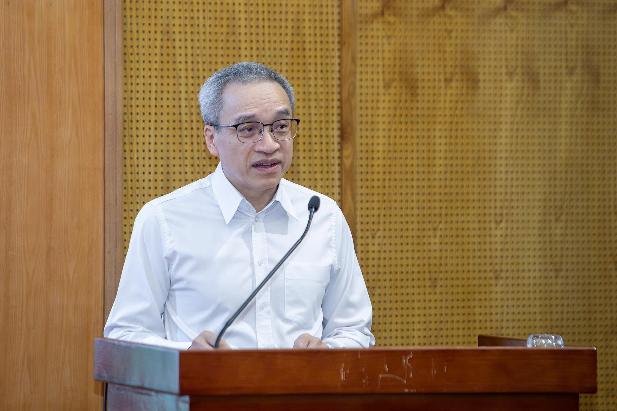 xuất bản ảnh 12