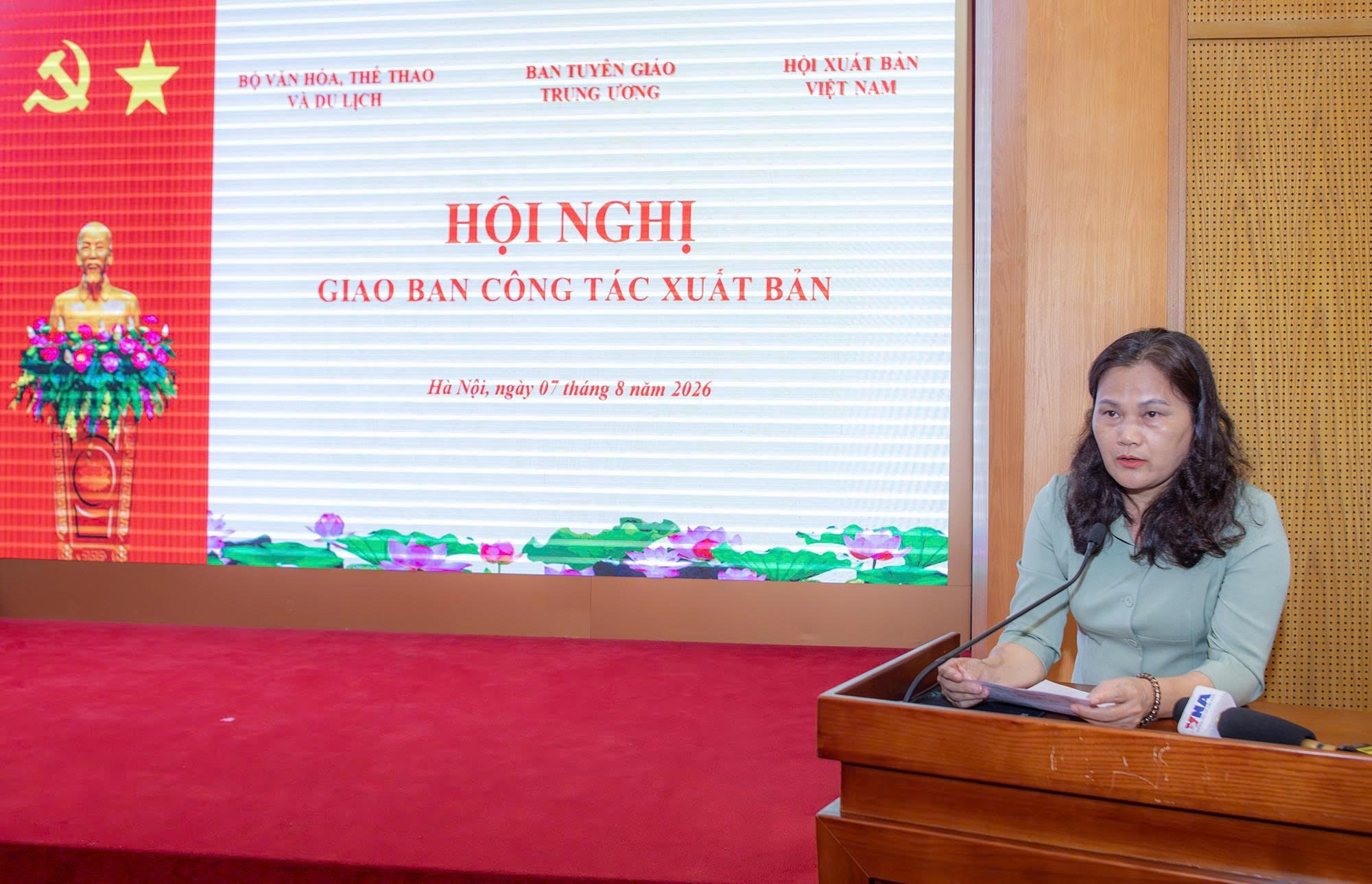 xuất bản ảnh 9 xuất bản ảnh 9