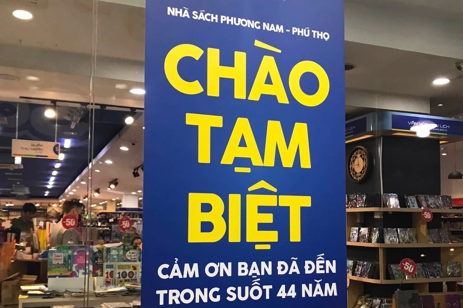 Phương Nam đóng cửa nhà sách 44 năm tuổi tại TP.HCM