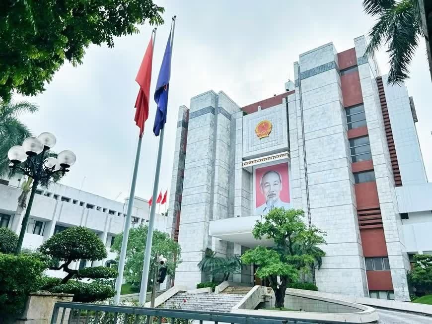 UBND ảnh 1