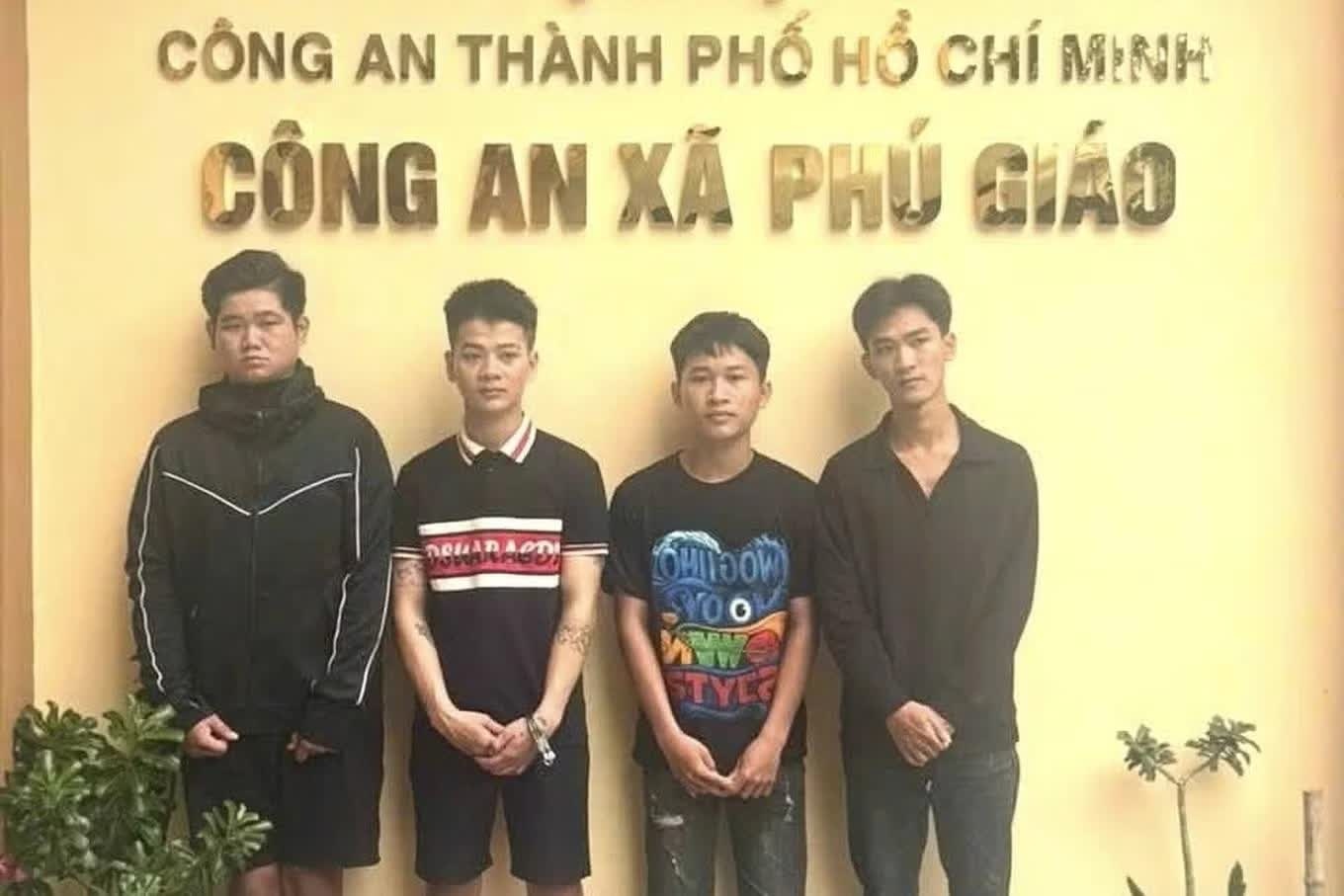 truy x&eacute;t ảnh 2