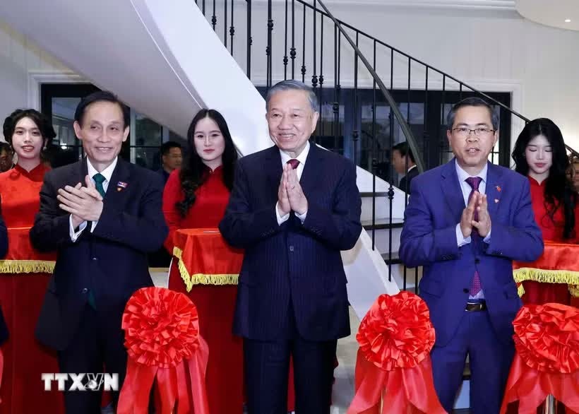Tổng B&iacute; thư ảnh 1