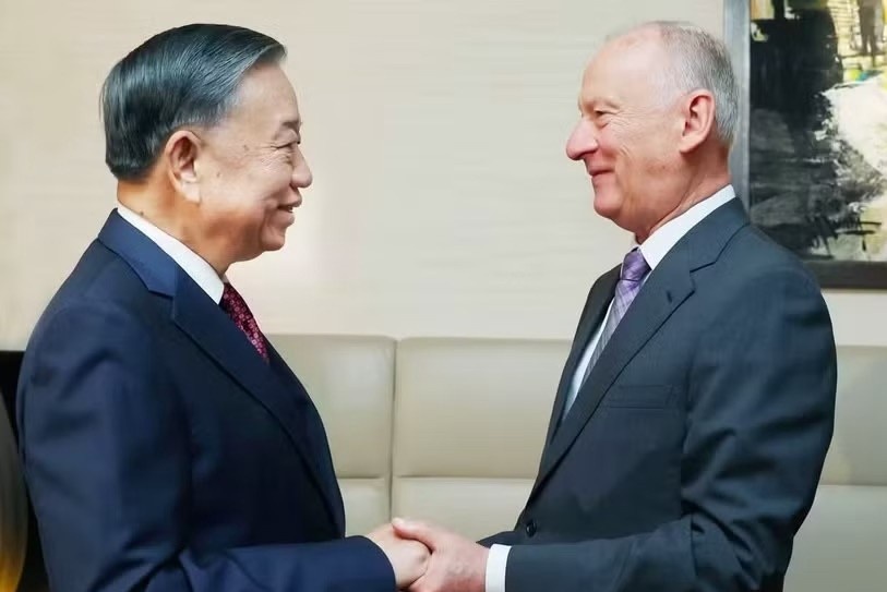 Tổng Bí thư, Chủ tịch nước đề xuất hợp tác đóng tàu và nghiên cứu biển với Nga