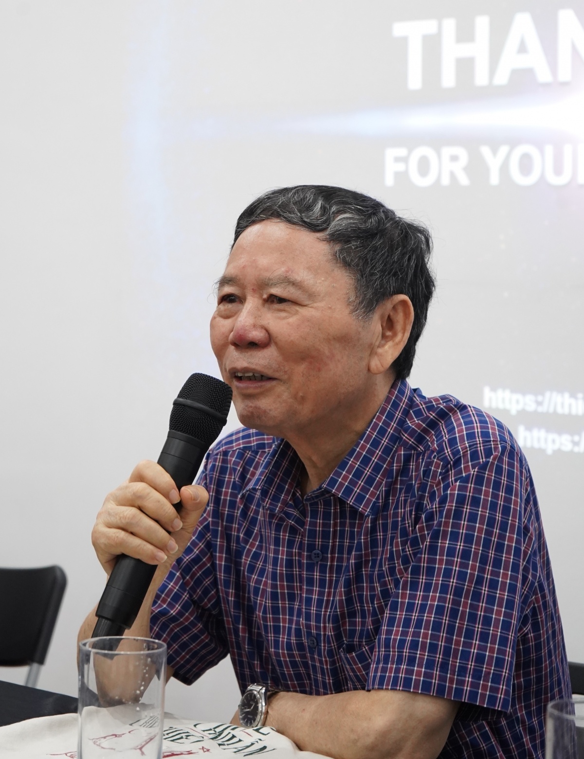 Lược sử thời gian ảnh 1