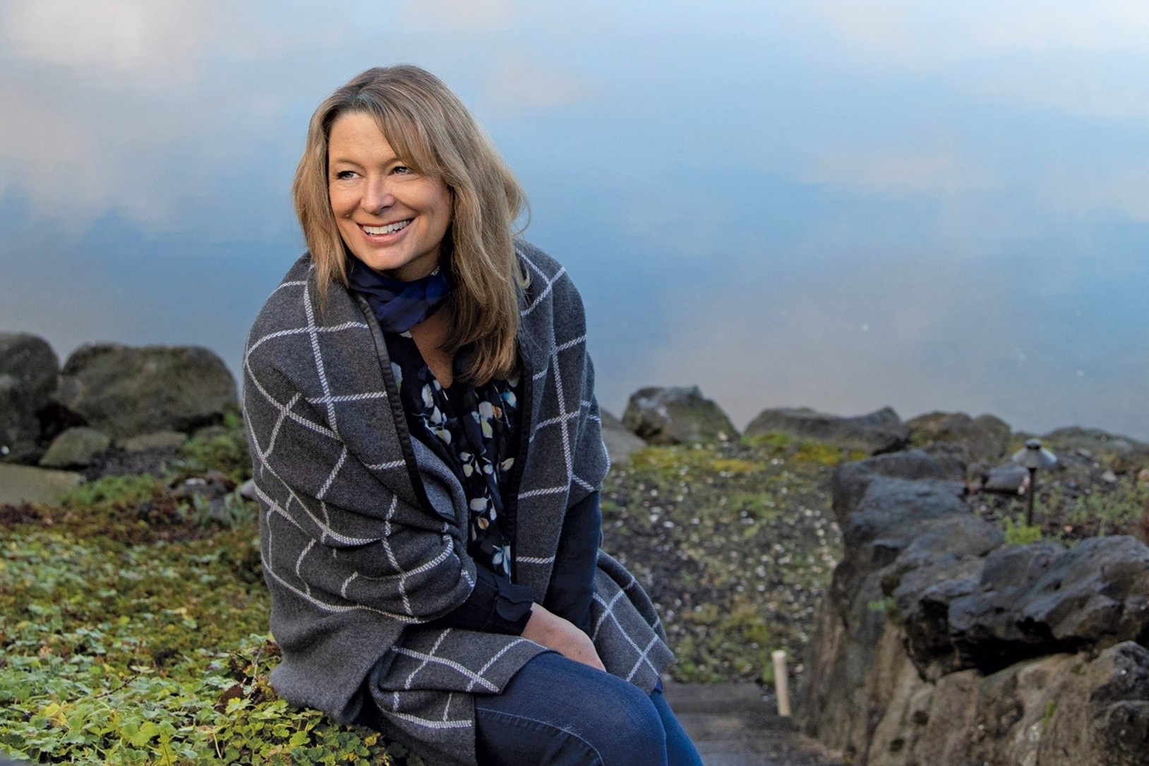 Tác giả Kristin Hannah tái xuất với tiểu thuyết mới về phụ nữ Mỹ