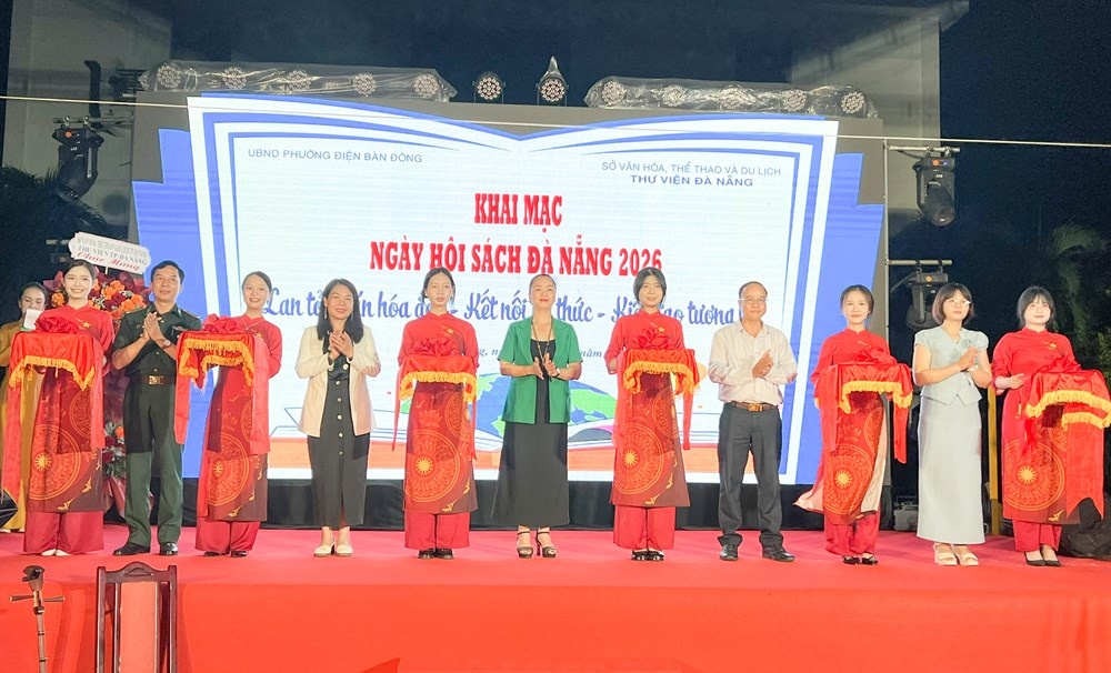 văn h&oacute;a đọc ảnh 1