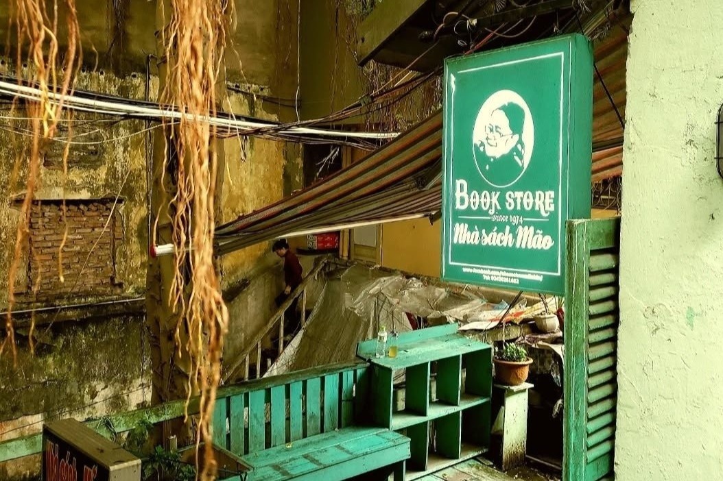 Từ sạp sách nhỏ trước Bưu điện Bờ Hồ tới Hiệu sách Mão