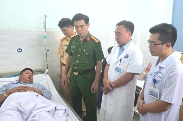 Bắt giữ thanh niên tông gãy chân Đại úy CSGT ở Hải Phòng