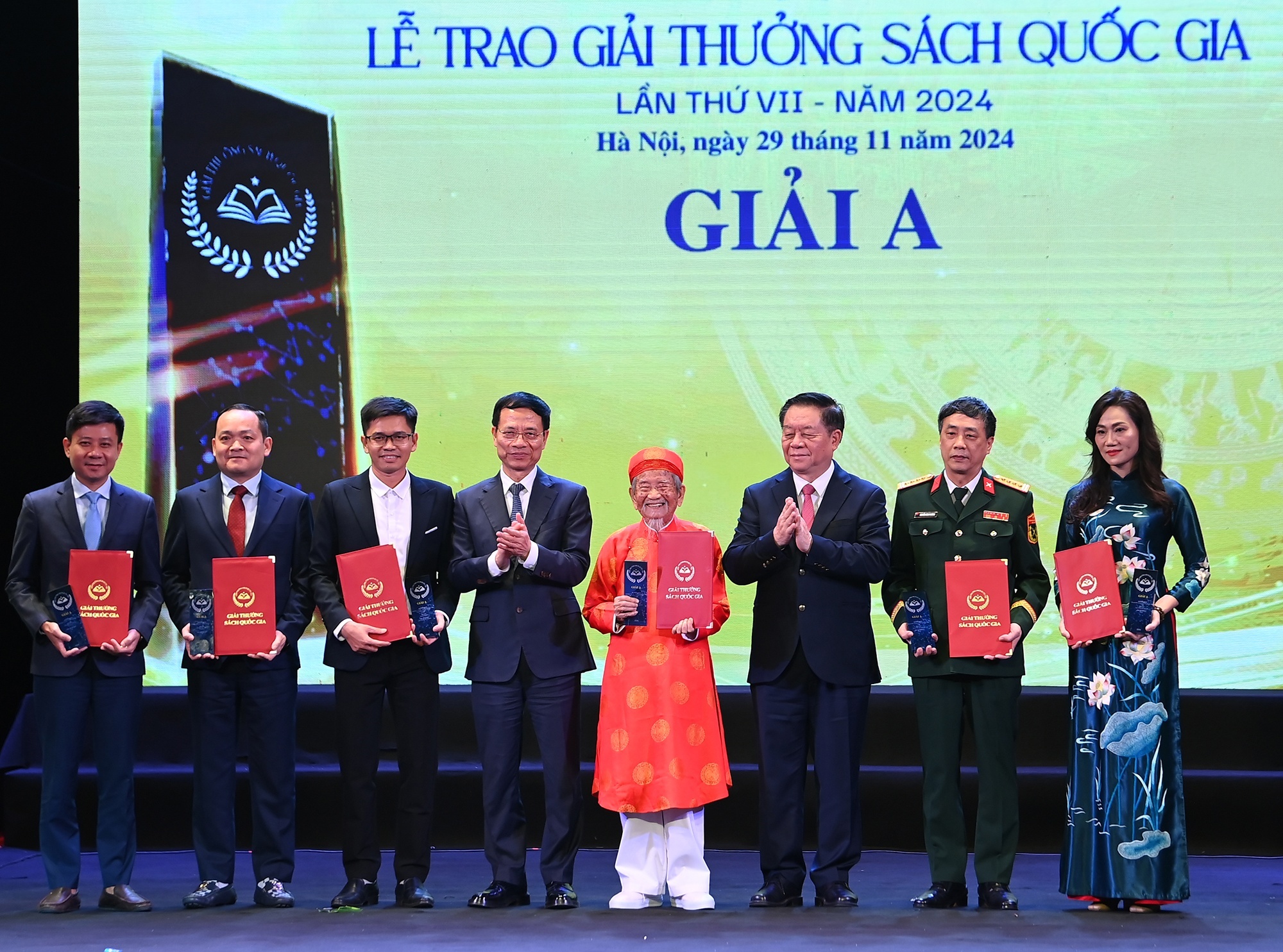 hội xuất bản ảnh 4 hội xuất bản ảnh 4