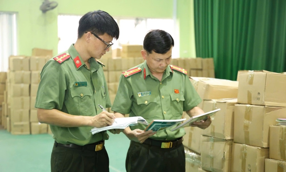 quyền t&aacute;c giả ảnh 1