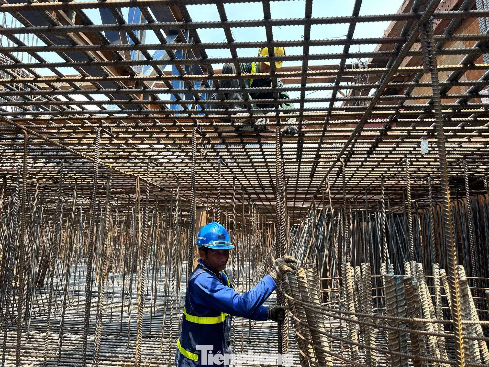 cầu đi bộ ảnh 5