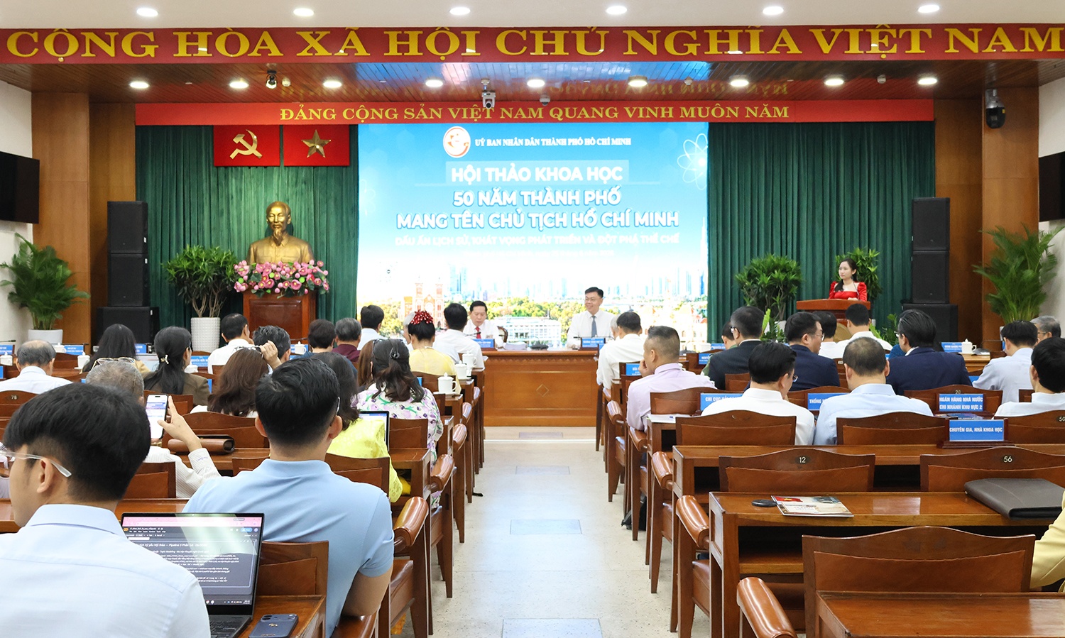 dau tu chien luoc anh 1