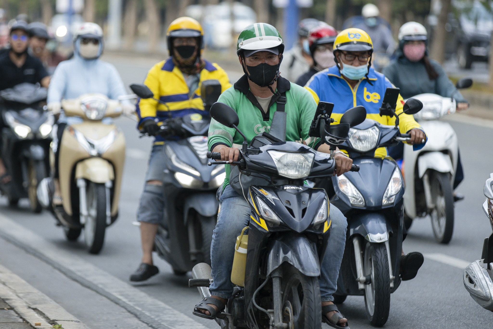 App cong nghe noi gi khi TP.HCM muon toan bo tai xe chay xe dien? hinh anh