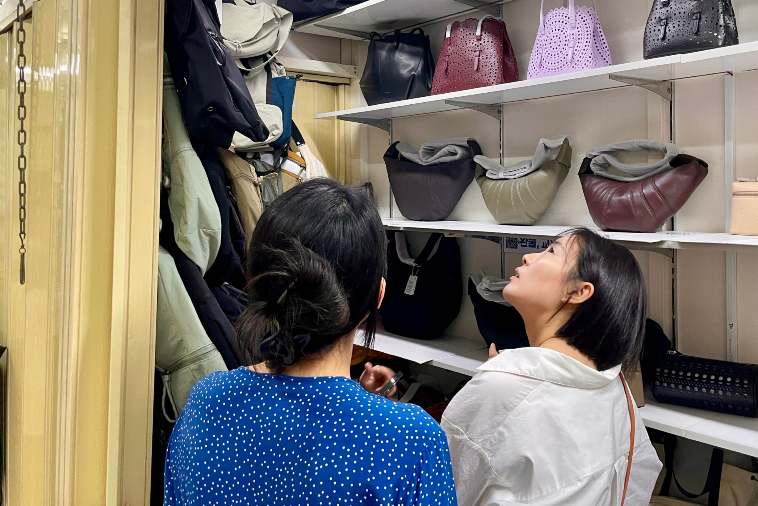 Saigon Square khac la hinh anh