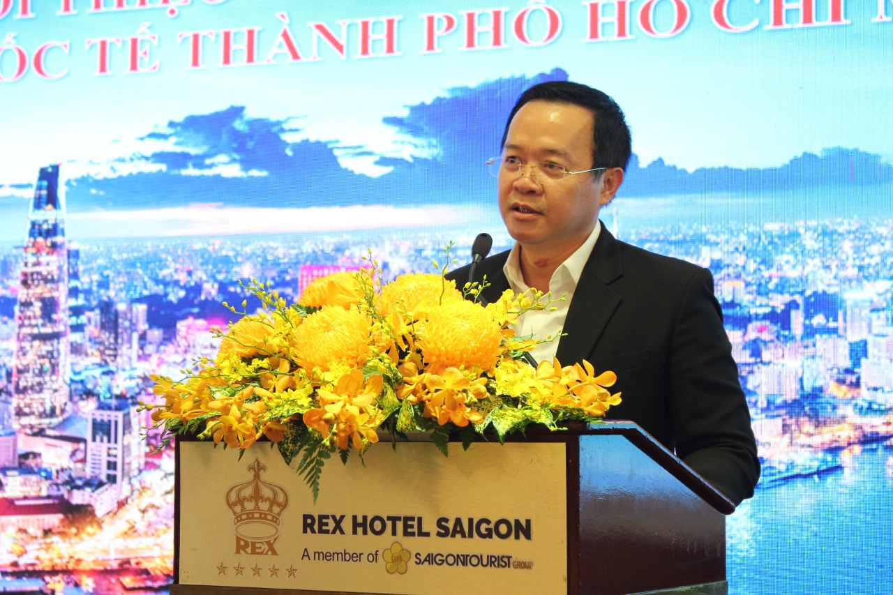 trung tam tai chinh TP.HCM anh 2