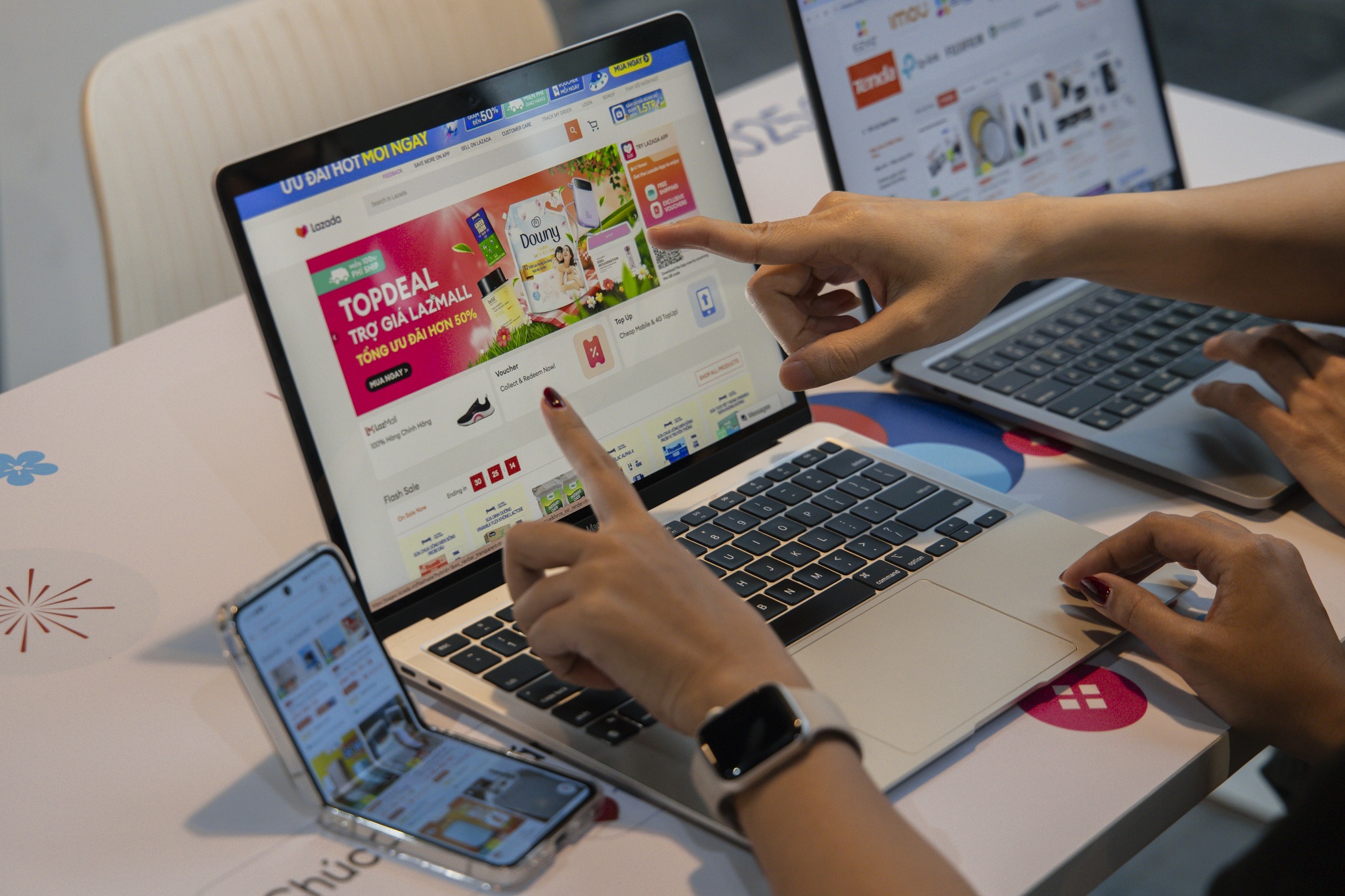 Chu shop Lazada tang doanh so dot bien nho 4 dot sale lon hinh anh