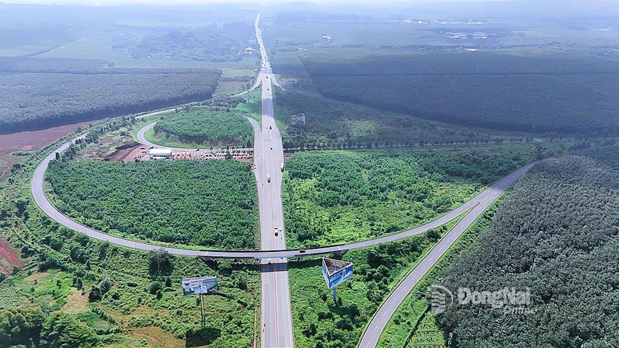 Dong Nai phai giao mat bang cao toc Dau Giay - Tan Phu trong thang 10 hinh anh