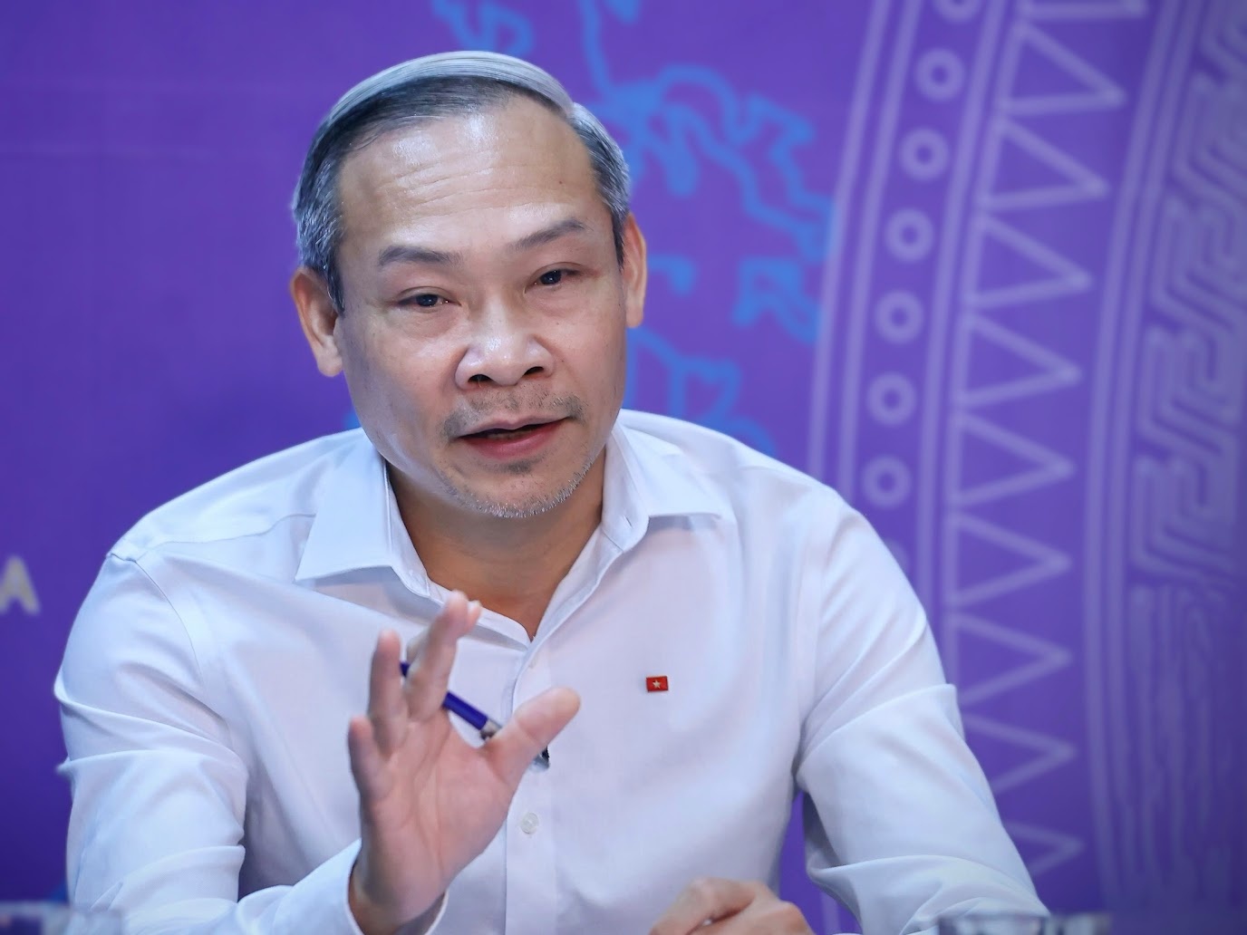 EVN tang gia dien anh 1
