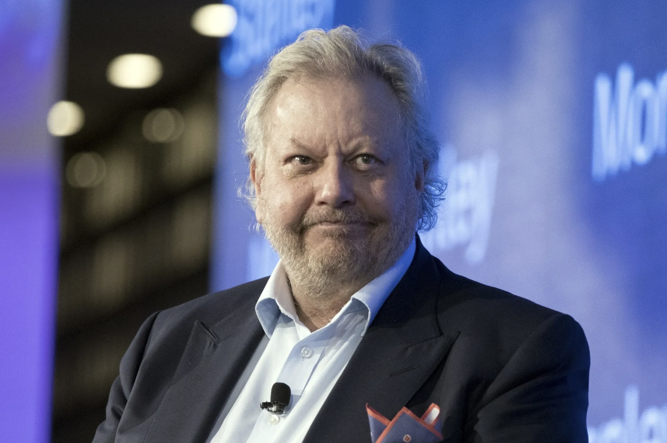 Ty phu Australia 'mat' hon 1 ty USD sau khi cong ty bi kham xet hinh anh