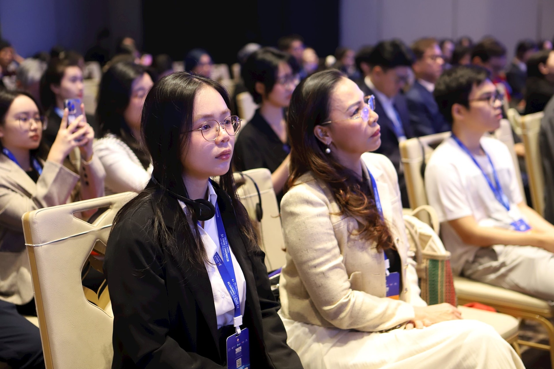 Dien dan kinh te anh 1