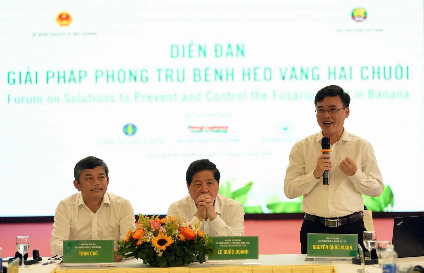 xuat khau chuoi anh 2