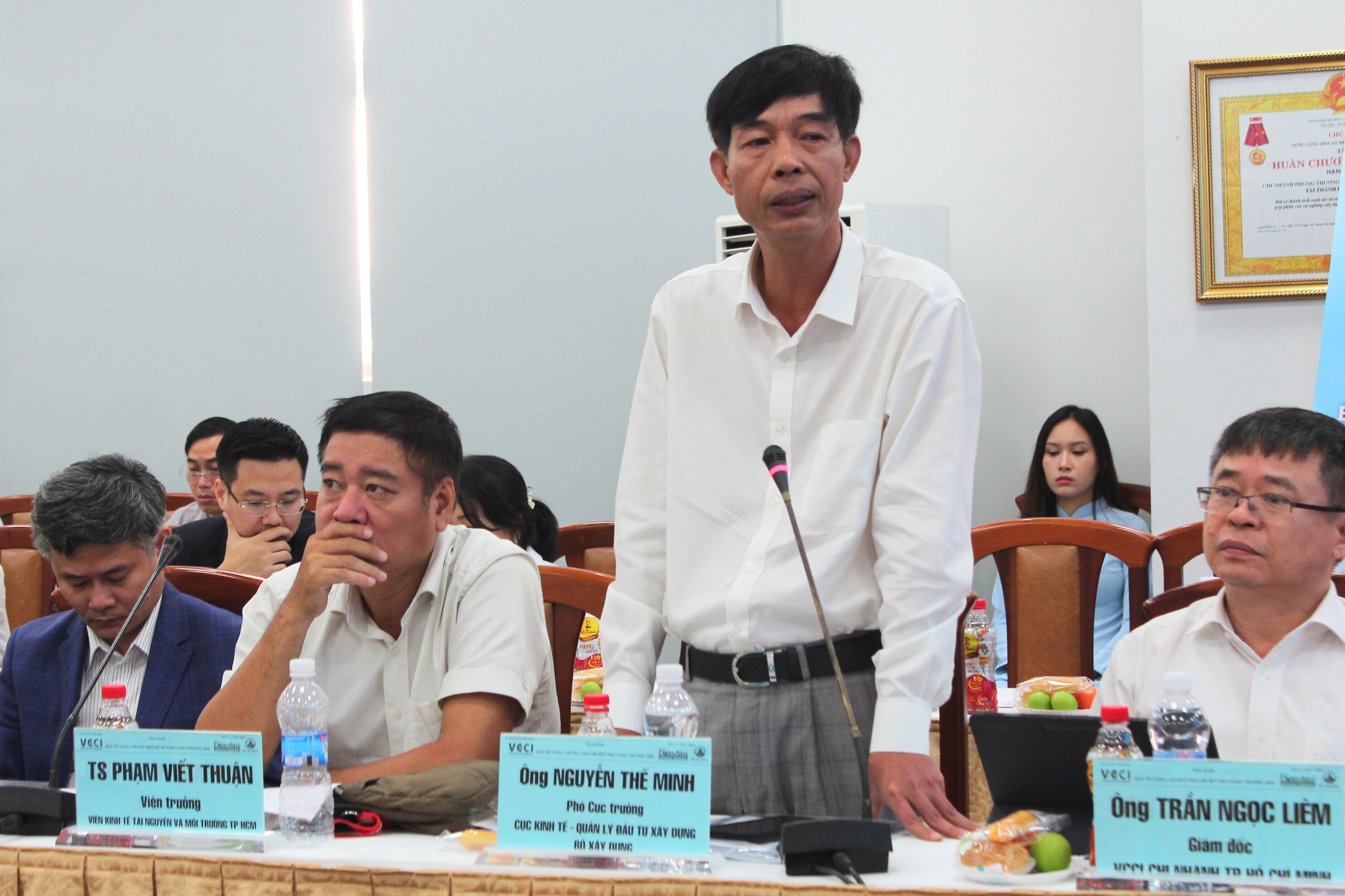 vat lieu xay dung anh 1