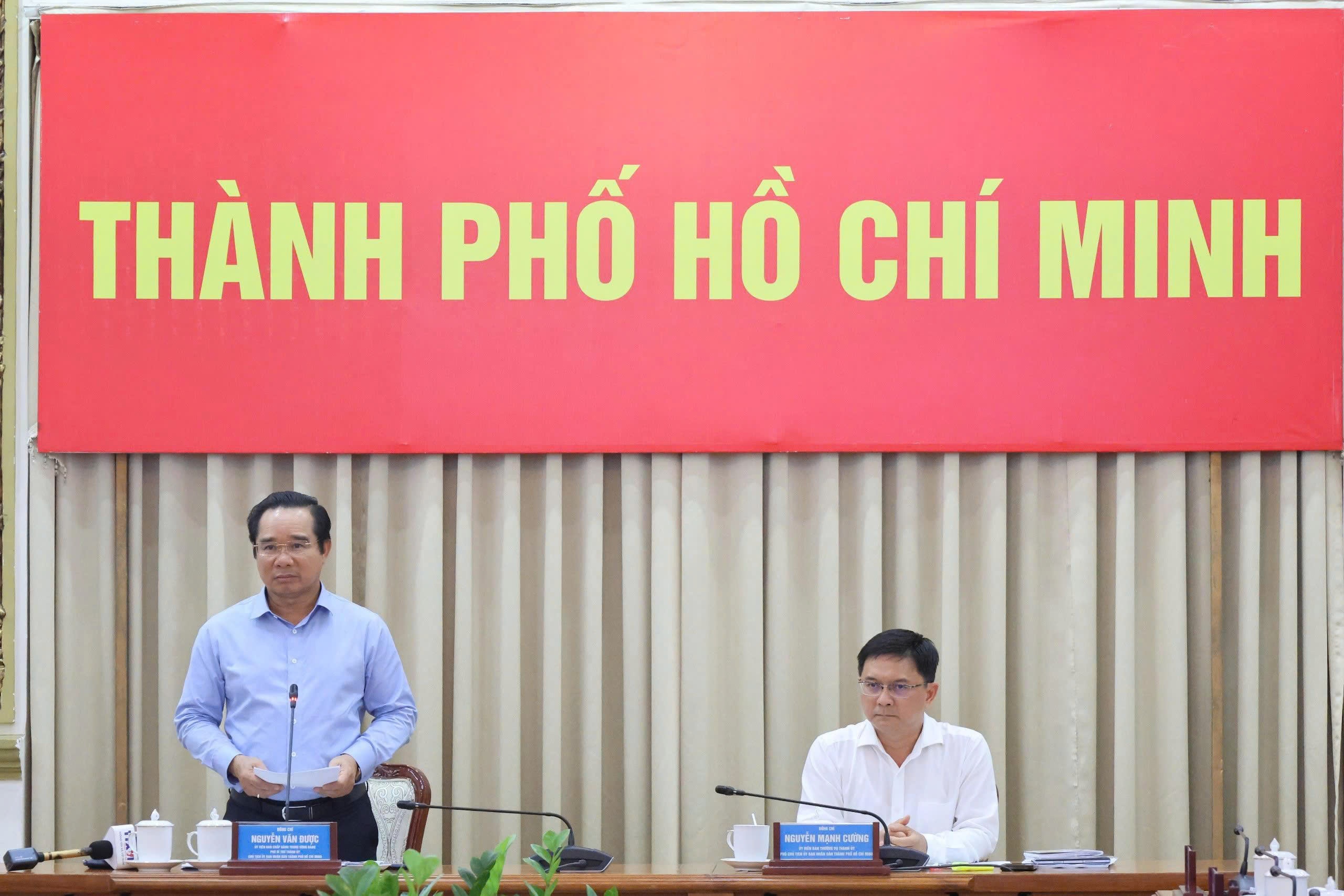 Chu tich TP.HCM: Tu nay, cham dut to chuc su kien tren duong Le Loi hinh anh