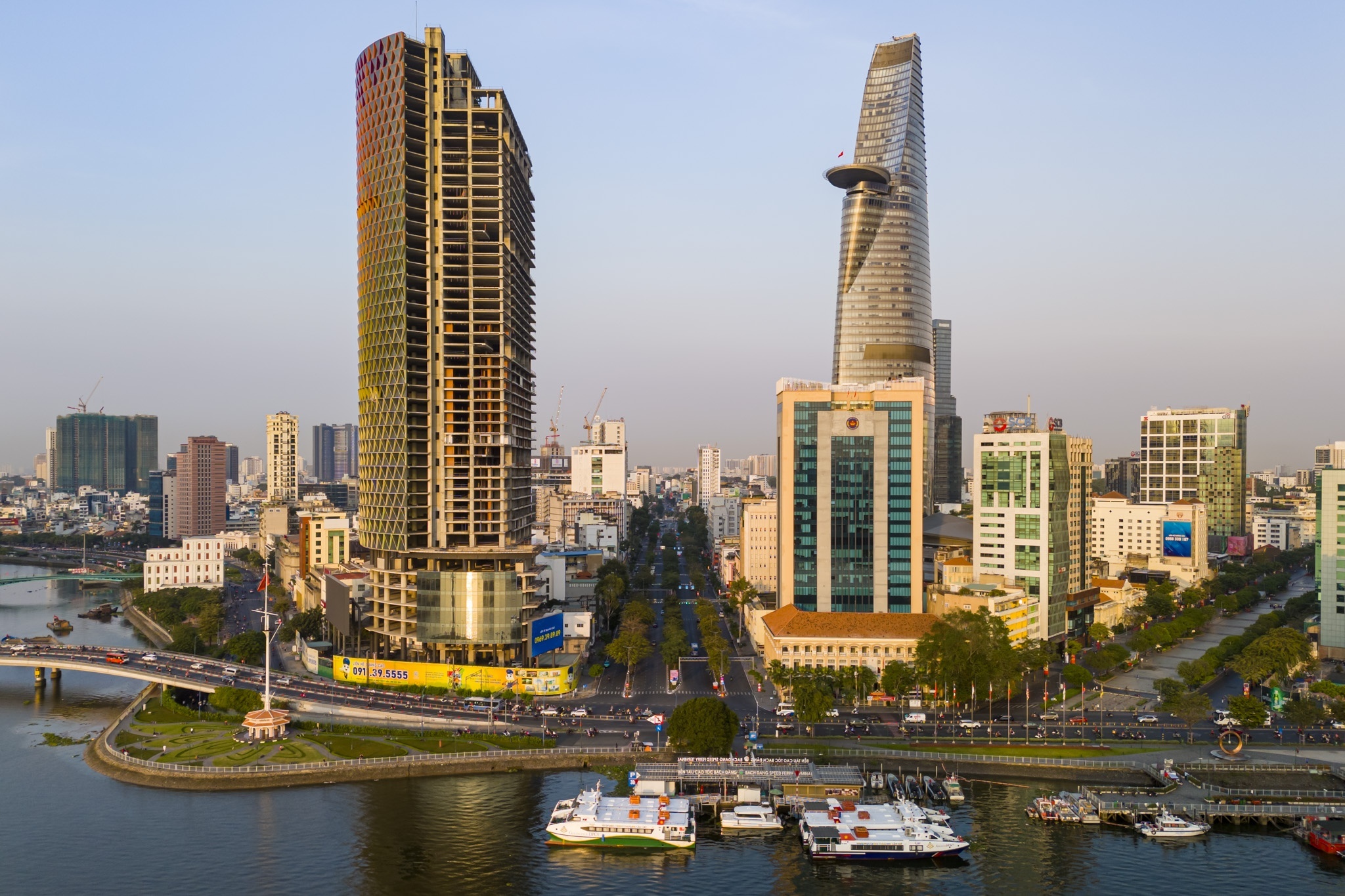 Sap dong tho cao toc Ho Tram - Long Thanh, metro Ben Thanh - Thu Thiem hinh anh