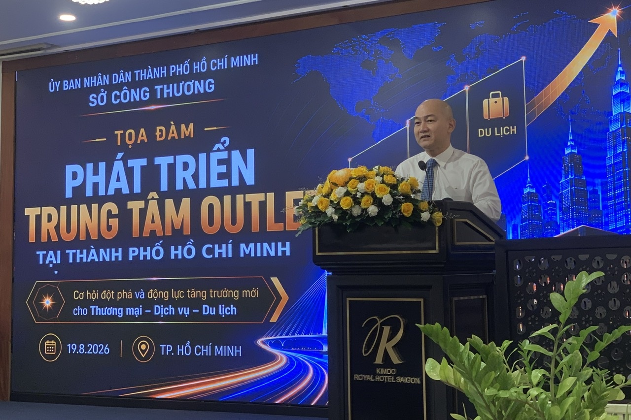 Trung t&acirc;m Outlet ảnh 2