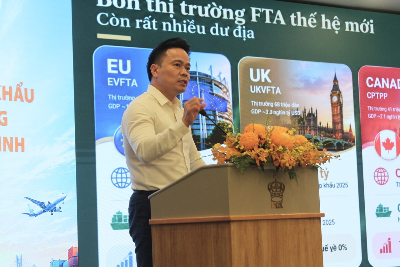 xuất khẩu ảnh 1